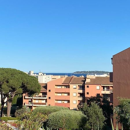 Appartement Vue Mer Avec Place De Parking Privee Сент-Максим Экстерьер фото