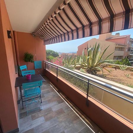 Appartement Vue Mer Avec Place De Parking Privee Сент-Максим Экстерьер фото