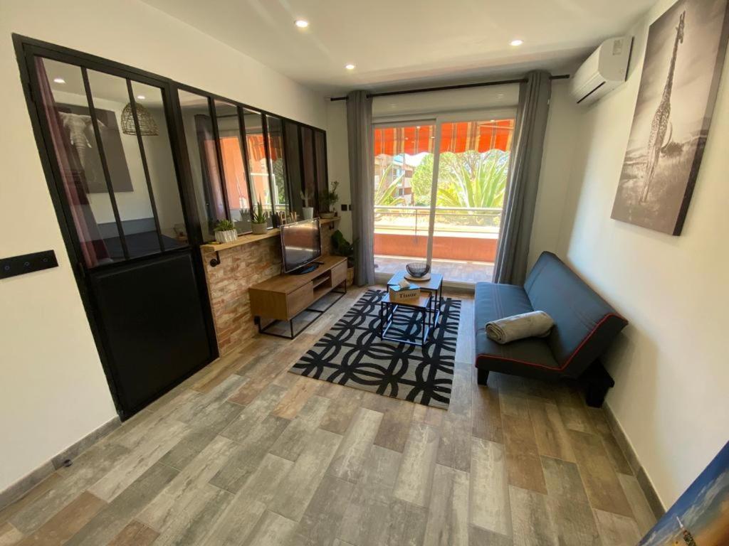 Appartement Vue Mer Avec Place De Parking Privee Сент-Максим Экстерьер фото