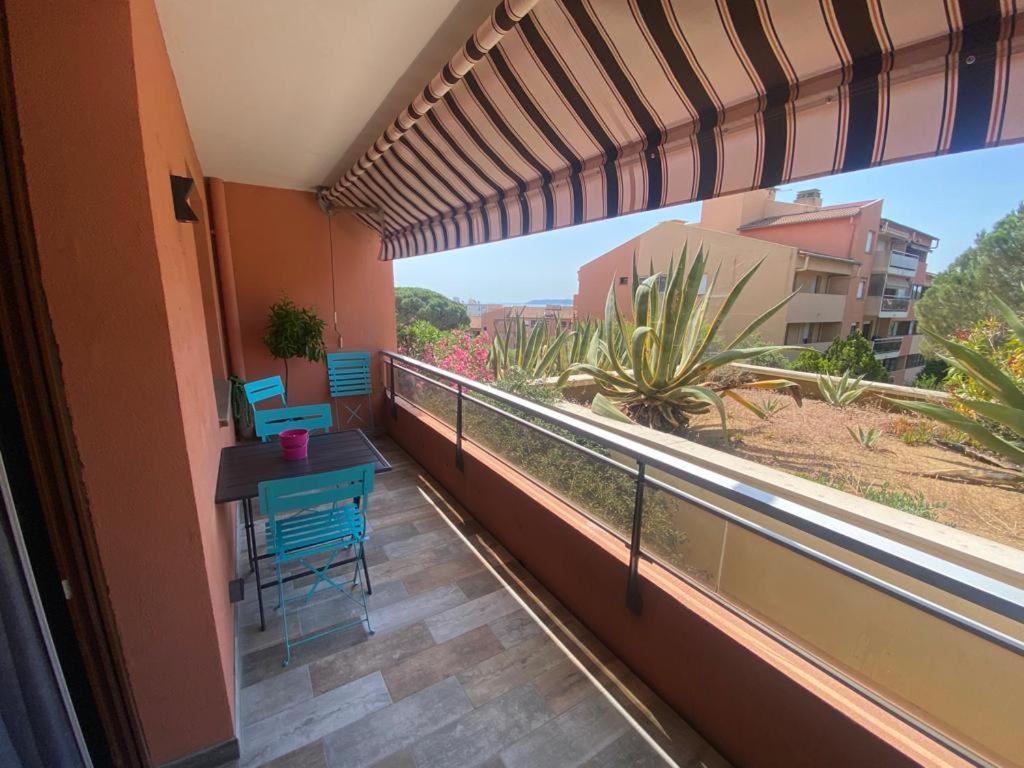 Appartement Vue Mer Avec Place De Parking Privee Сент-Максим Экстерьер фото